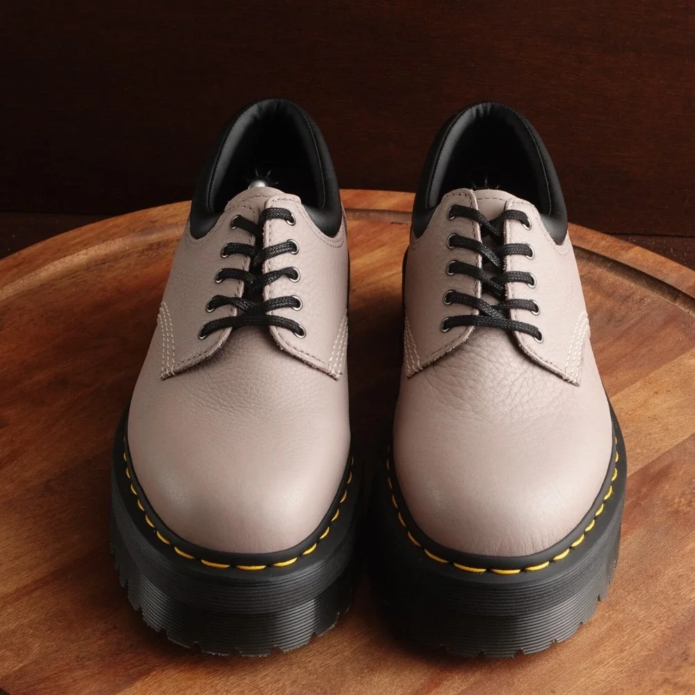 Dr. Martens Oxfords Womens SZ 10 M9 Taupe 8053 Quad Leather Platform Shoe Preppy